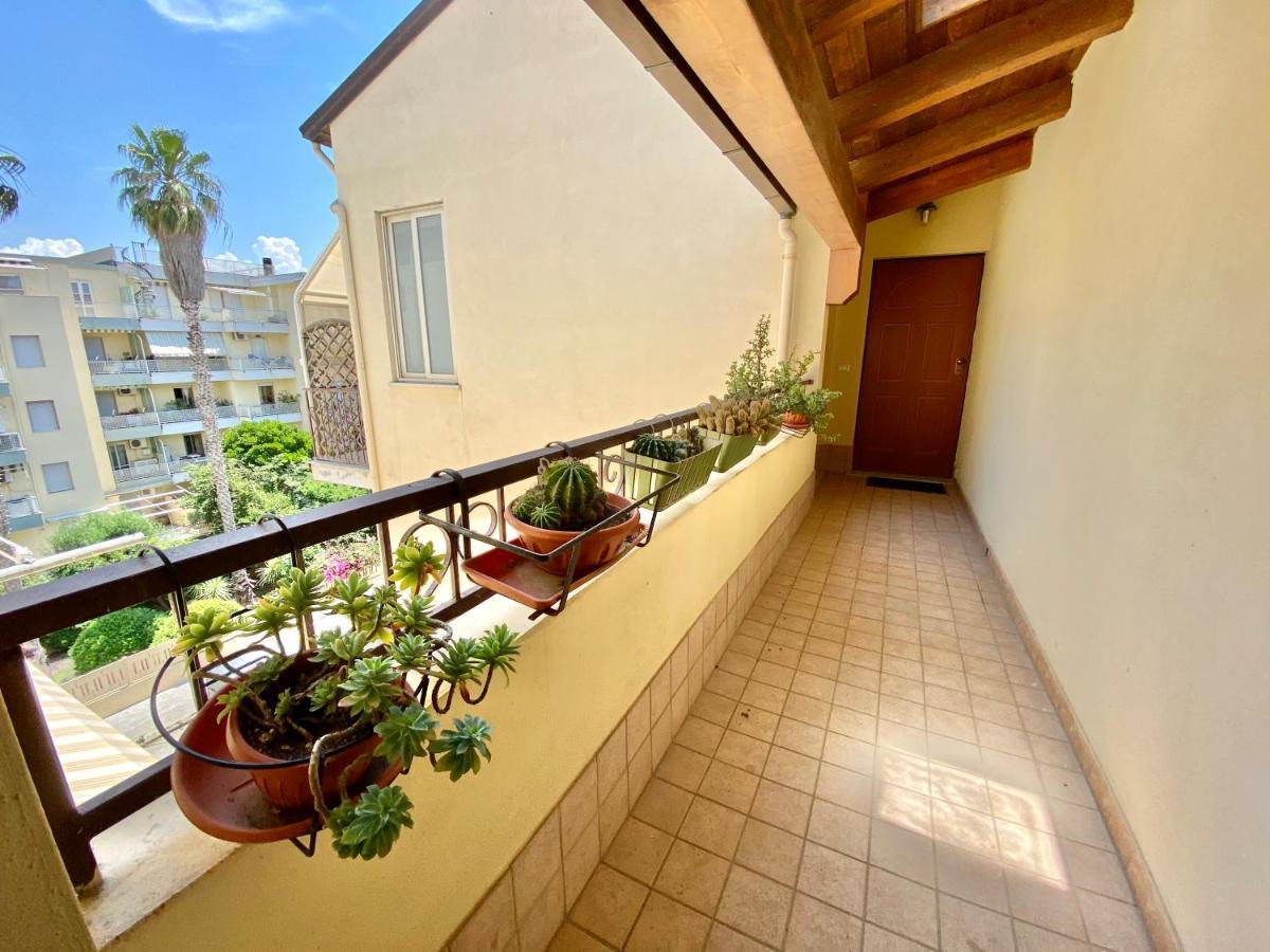 Residenza Le Quattro Palme Apartment *